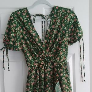 Super cute ruffled floral dress